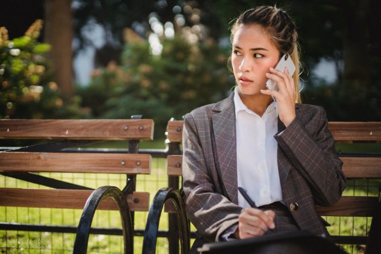 Photo by Ketut Subiyanto from Pexels: https://www.pexels.com/photo/business-woman-in-suit-on-park-bench-talking-on-mobile-4962784/