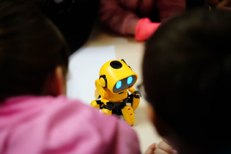 Photo by Vladimir Srajber: https://www.pexels.com/photo/a-yellow-toy-robot-11961773/