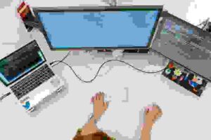 Photo by ThisIsEngineering from Pexels: https://www.pexels.com/photo/female-software-engineer-coding-on-computer-3861972/