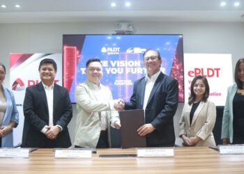 Manila Broadcasting Company strengthened its partnership with PLDT Enterprise with a new deal that would enhance the radio network’s business efficiency and network security, utilizing the cloud-based Google Workspace powered by ePLDT. Present during the contract signing are (from left) Jackie Ang-Santos, PLDT Enterprise CRM Head of IT and Platforms; John Gonzalez, ePLDT Chief Commercial Officer; Albert Villa-Real, PLDT Global President and CEO and PLDT Enterprise Revenue Group Head; Ruperto Nicdao, Manila Broadcasting Company President; Sasha Elizalde-Del Rosario, Manila Broadcasting Company AVP of Digital Media; and Atty. Rhina Seco, Manila Broadcasting Company Legal Counsel.