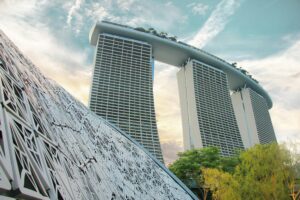 Photo by Simon Sto FPV: https://www.pexels.com/photo/marina-bay-sands-singapore-3544415/