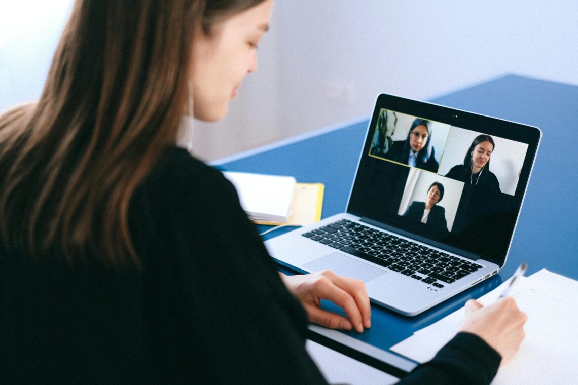 Photo by Anna Shvets from Pexels: https://www.pexels.com/photo/people-on-a-video-call-4226140/