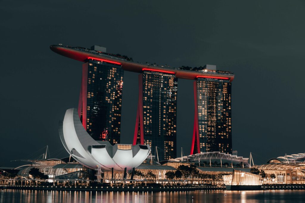 Photo by Soulful Pizza: https://www.pexels.com/photo/marina-bay-sands-3914755/