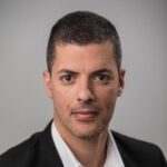  Peretz Regev