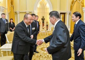 Photo from https://www.prnewswire.com/apac/news-releases/galaxy-data-center-announces-thailand-expansion-in-landmark-meeting-with-acting-prime-minister-paving-way-for-green-digital-hub-302524396.html